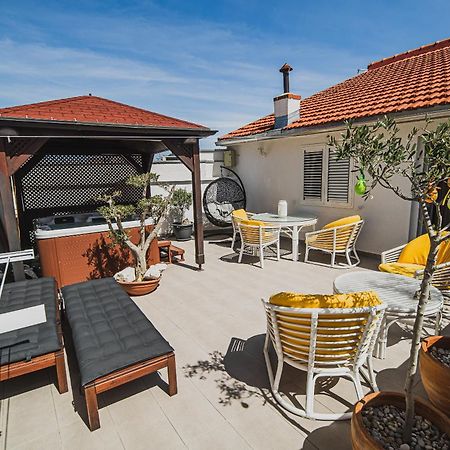 Downtown Luxury Apartments With Hot Tub Vodice Rum bild