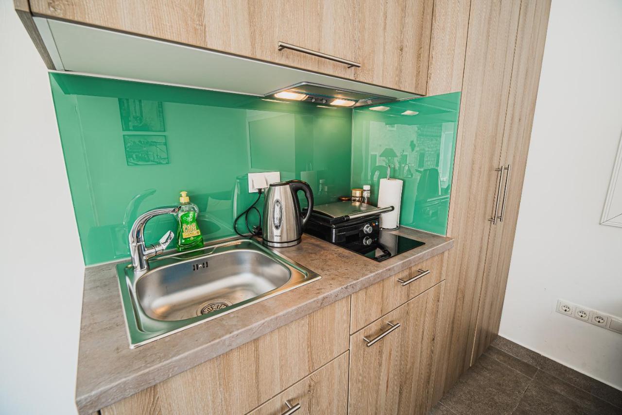 Downtown Luxury Apartments With Hot Tub Vodice Exteriör bild
