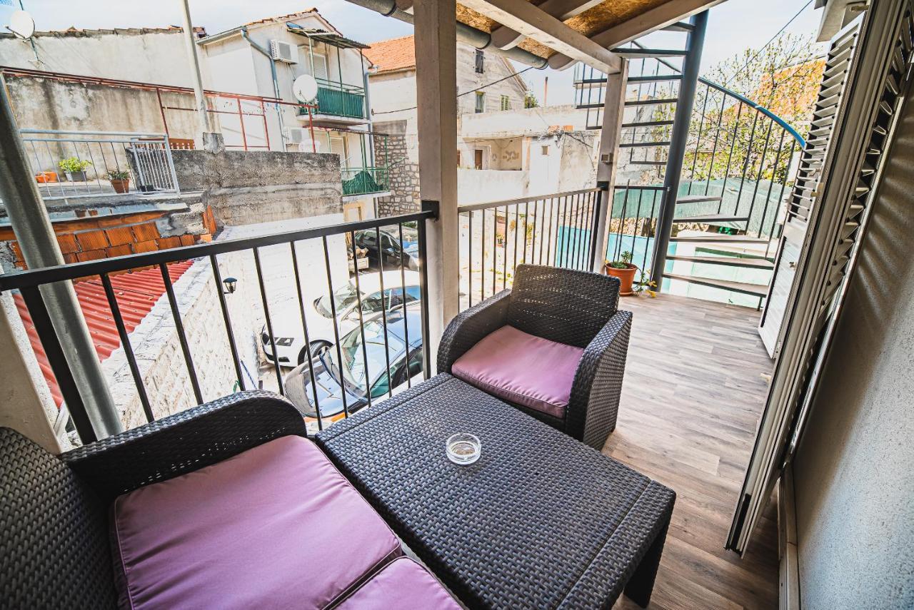 Downtown Luxury Apartments With Hot Tub Vodice Exteriör bild