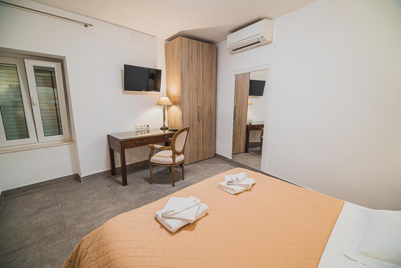 Downtown Luxury Apartments With Hot Tub Vodice Exteriör bild
