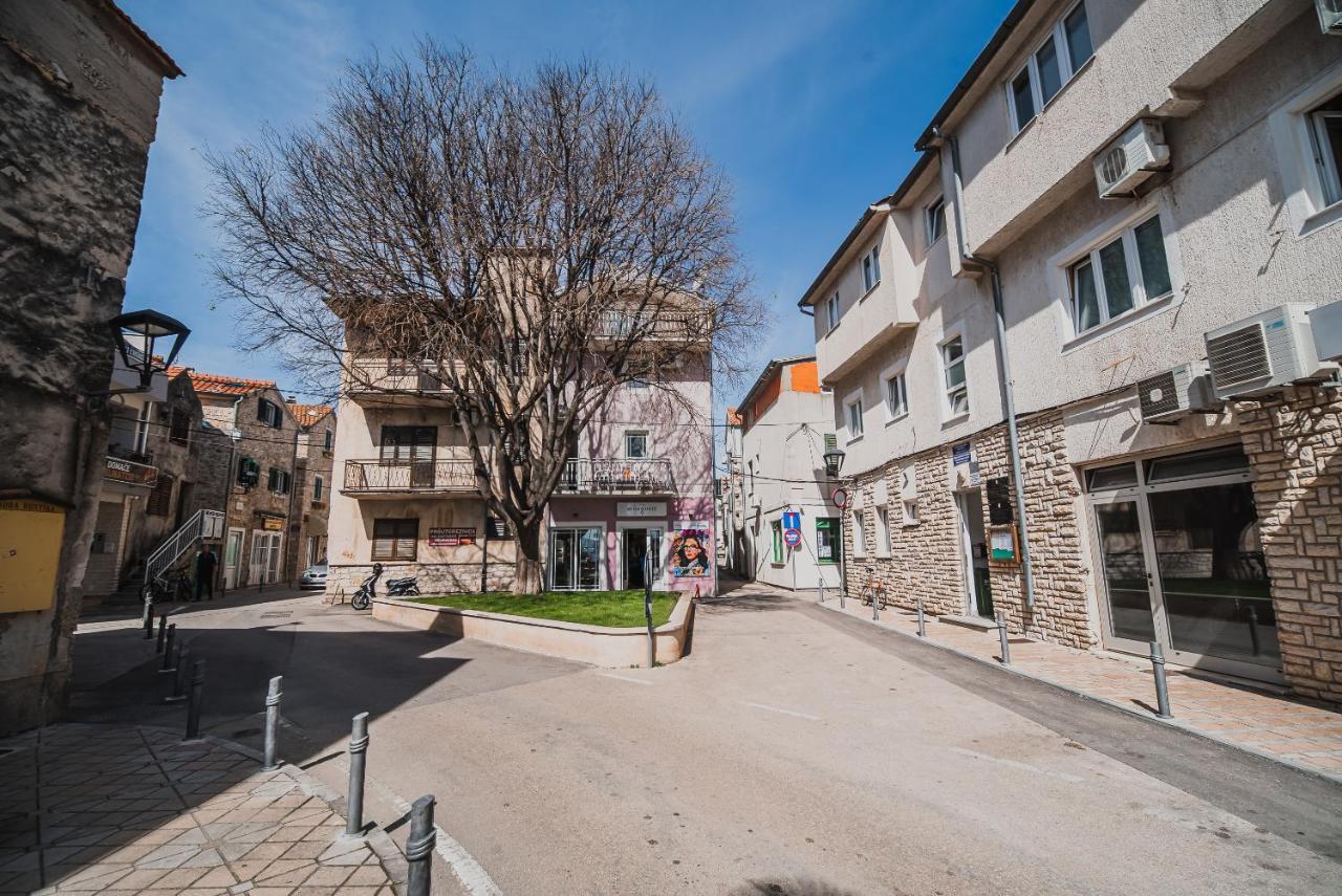 Downtown Luxury Apartments With Hot Tub Vodice Exteriör bild