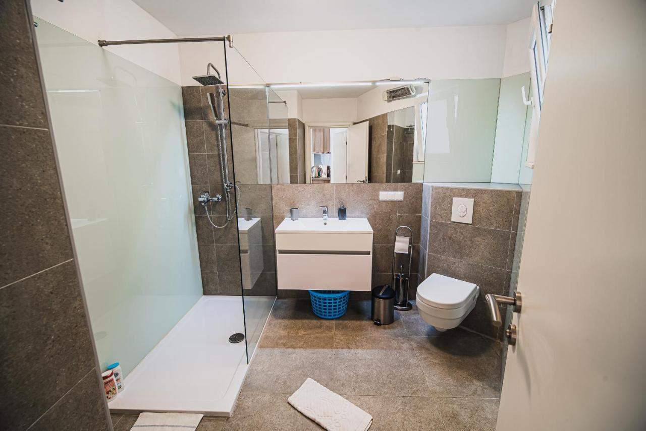 Downtown Luxury Apartments With Hot Tub Vodice Exteriör bild